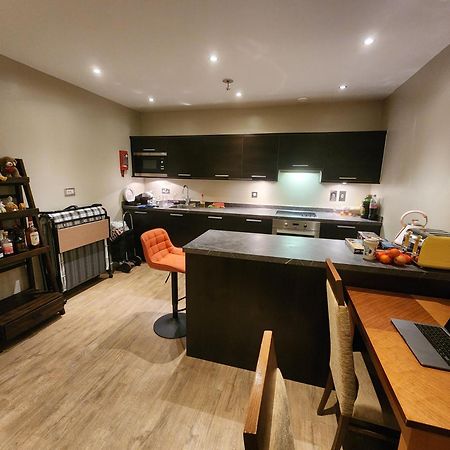 Joyful Abode - Live In The Heart Of Manchester Apartment Exterior photo