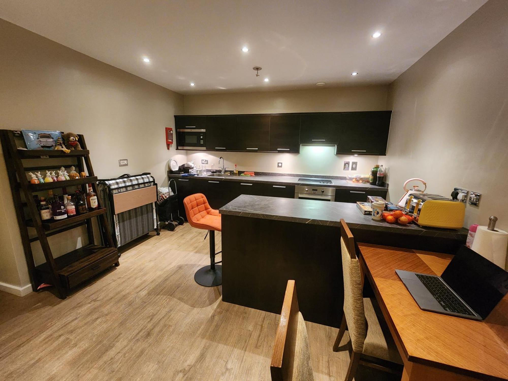 Joyful Abode - Live In The Heart Of Manchester Apartment Exterior photo
